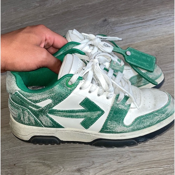 Off-white vintage green trainers negotiate(2139442838) for serious inquiries